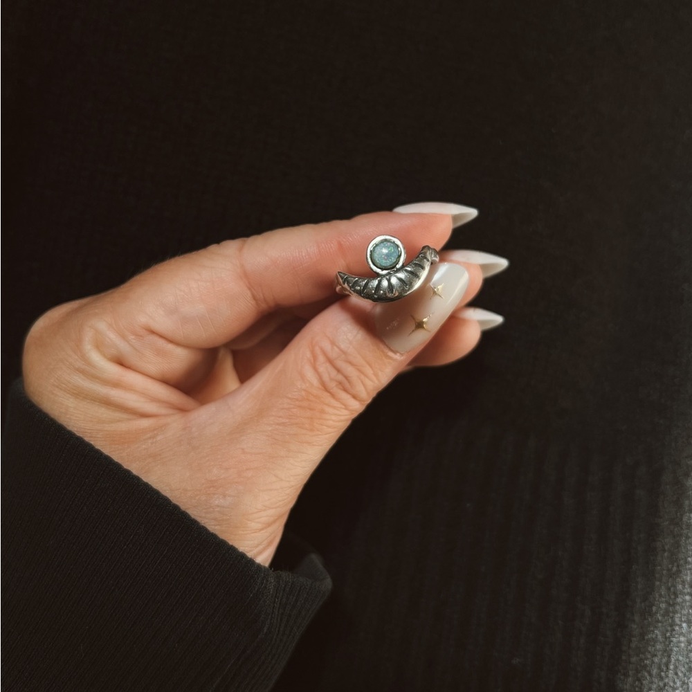 Silver Opal Ring - image 3